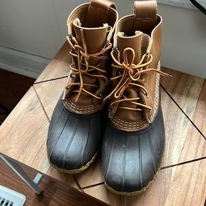 Women’s LL Bean Duck Boots 6” (BM)